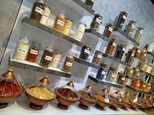 ادویه جات و چاشنی غذا سبزینه یزد