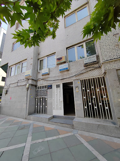 مطب دکتر حسین شاهرخ