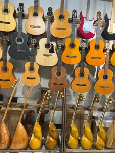 Anzan Saz Music Store 4