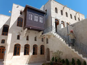 مدرسة سيف الدولة