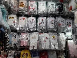 فروشگاه پوشاک نوزاد