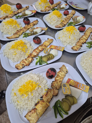 رستوران پدیده