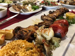 رستوران دریایی میرمُهَنا