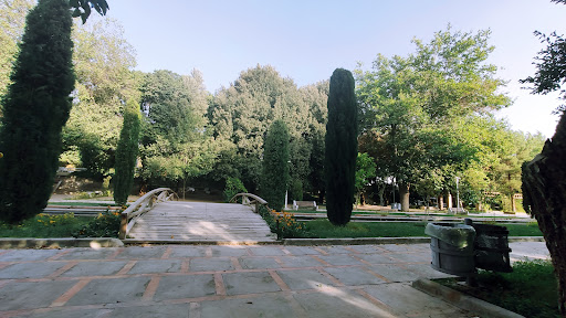 بوستان زاینده‌رود