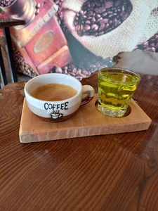 قهوه کده میثم