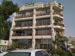 رستوران ميداف 4
