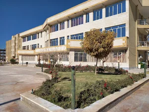 دبیرستان غیردولتی سرآمد