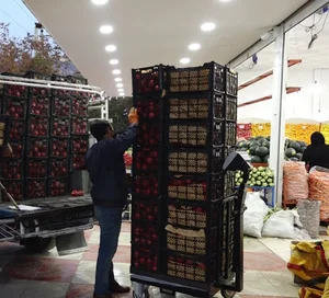 بازار بزرگ میوه شهر