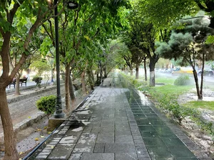 پیاده‌راه بلوار کشاورز
