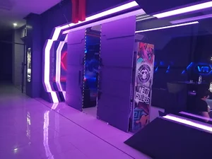 IMAX Club