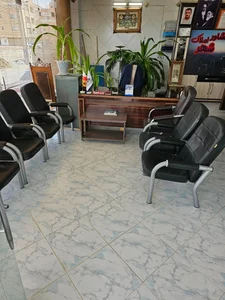 مشاور املاک شهر 4