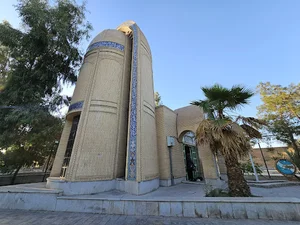مقبره بانوامین