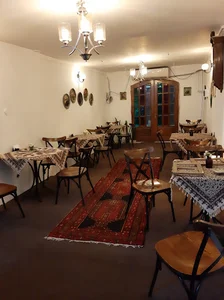 کافه خانه دوست