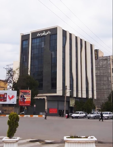 ساختمان پزشکان معبودی