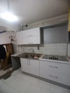 کابینت درخشنده 3