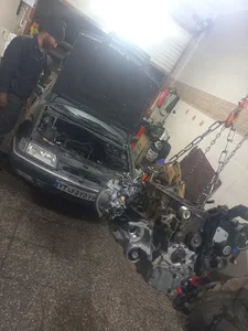 مصطفی کاظمی