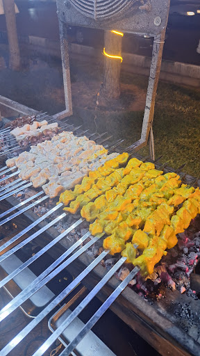 کبابسرای عمو عباس