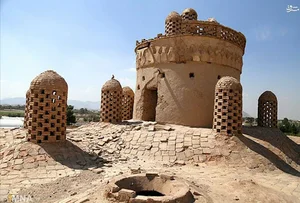 برج کبوتر خانه چهاربرج
