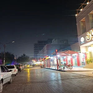 پیتزا مکث