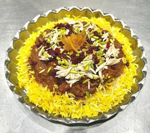 تهیه غذای آلاء
