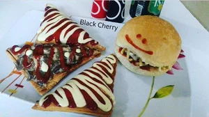 اسنك آلبالو سياه