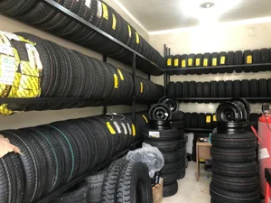 لاستیک فروشی علی پور 4