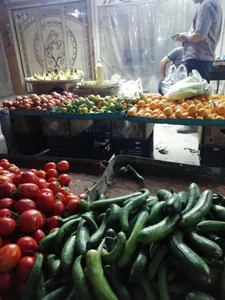 سوپر میوه و تره بار تقی پور 2