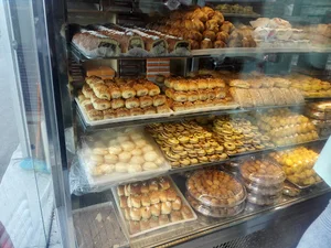 شیرینی سنتی قزوین حمید