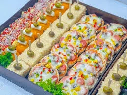 تهیه غذای بناب