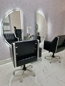 عروس‌سرا و زیبایی لبخند