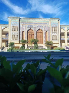 مدرسه علمیه امام خمینی