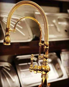 گروه تاسیسات وارنا