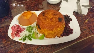 حاج اسماعیل چلویی