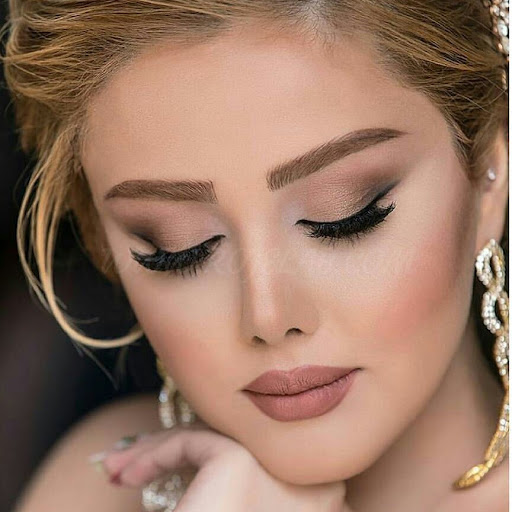 سالن زیبایی عسلک