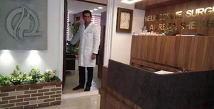 دکتر علیرضا شیخی