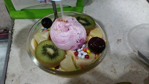 کافی شاپ منچ