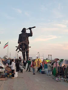 مجسمه نادر