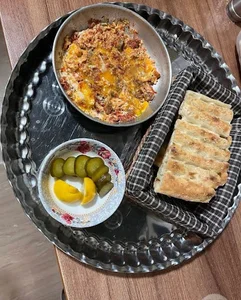 آشکده مامان بزرگ