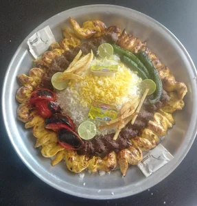 تهیه غذای آتیش