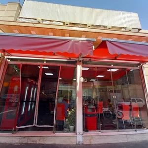 فست فود کوروش 3