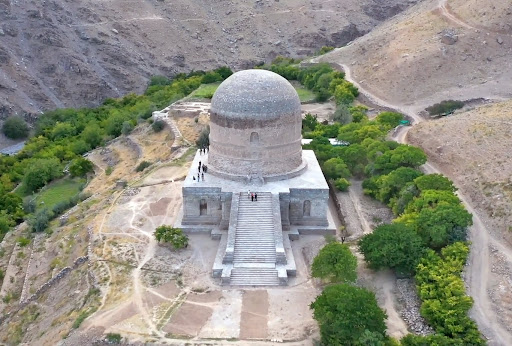 چاریکار