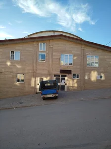 سالن ورزشی برادران پیروت پور