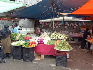 یکشنبه بازار رودسر