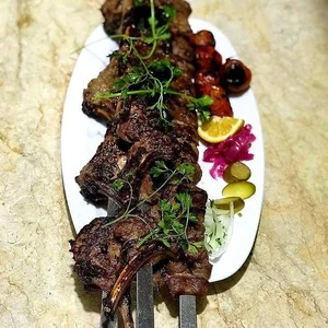 باغ رستوران حاجی احمدی 4