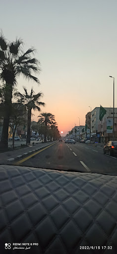 شارع الملك عبدالعزيز