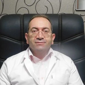 دکتر اقبالی