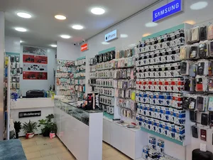 فروشگاه موبایل رنگی