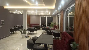 چتر نو (کافه رستوران نوشهر)
