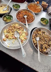 غذاخوری سیروس 2