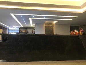 موسسه آموزش عالی آزاد نوین صدرا اسپادانا